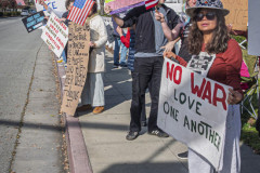 17 Jan 2026 -No War -Redwood City,(ProBonoPhoto/Sonny Mencher)