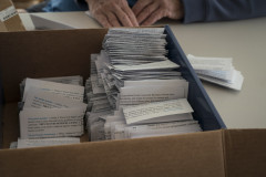 13Feb26PV-KnowYourRightsKits